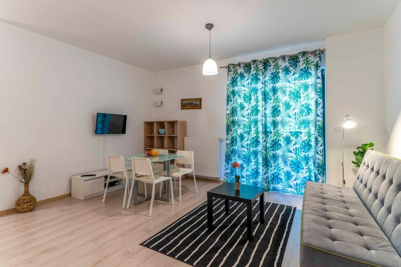 First - Green Zoliborz Apartment 6 Warszawa Eksteriør bilde